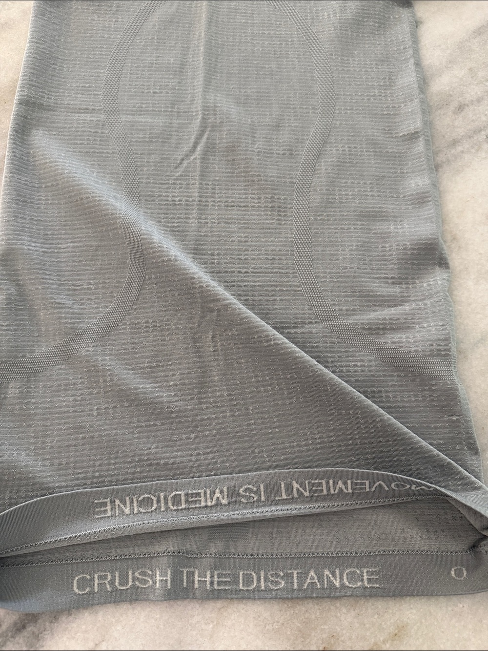 Lululemon Swiftly Tech Short Sleeve, Size 0 - Picture 4 of 5